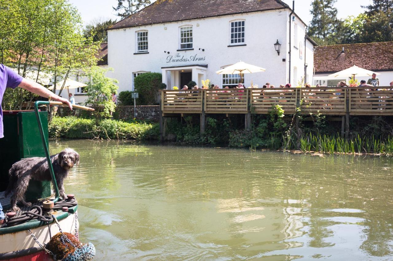 The Dundas Arms Hotel Kintbury Exterior foto